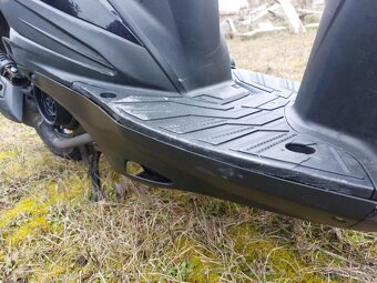 Suzuki Address 110 - 4