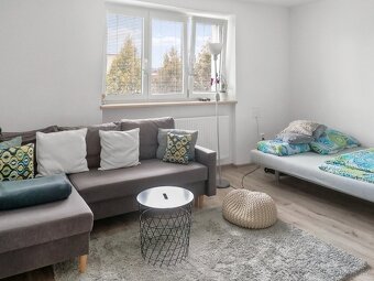 LUXUSNÍ PRONÁJEM 2+1 PO KOMPLETNÍ REKONSTRUKCI - 4