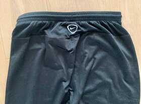 Tepláky Nike vel. 147-158 cm - 4