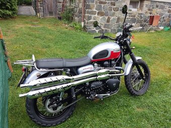Triumph Scrambler 900 (2014) TOP, doplňky, po servisu, jen 2 - 4