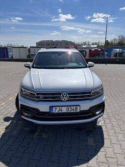 Volkswagen Tiguan 176kw 2.0 BiTurbo, 3x R-Line - 4