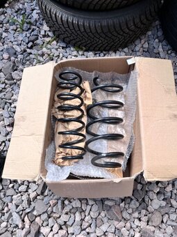 Pružiny Honda Civic Typ FK3 1.6D a 2.2D - 4