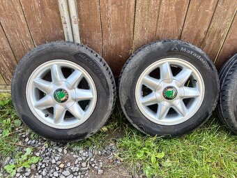 Alu sada Škoda Felicia 4x100 r13 165/70/13 letní pneu - 4
