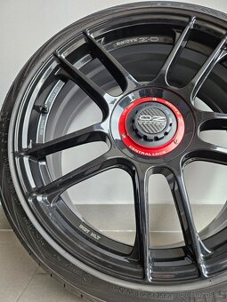 OZ Indy HLT _ 5x112 Letní 235/35/20 - 4