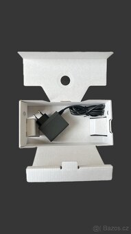 Nintendo Switch Lite Hyrule Edition + Kingdome Come + Hogwar - 4