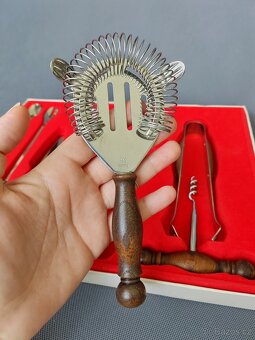 7 dílna barová sada od WMF ze série Burgundy kulatý stůl - 4