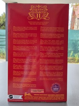 Panenka Mattel Queen Elizabeth II. - 4