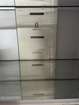 Lednice Whirlpool SW6-AM2Q-W - 4