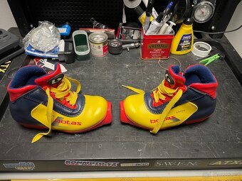 Detske bezecke lyze + bezecke boty - 4