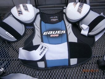 Hokejová výstroj-Bauer - 4
