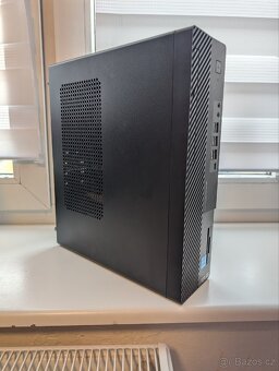 ASUS ExpertCenter D7 (i3-12100 / 16GB / 512GB NVMe) - 4