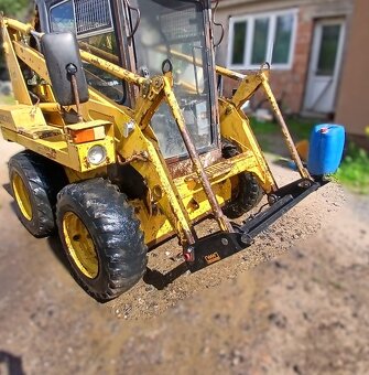 Adaptér pro čelní nakladač - JCB, CAT, Bobcat komatsu - 4