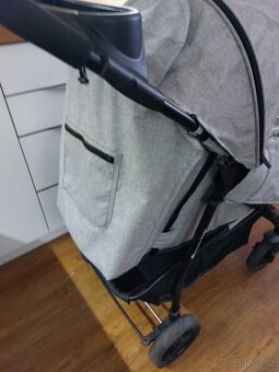 Sportovní kočárek - 4