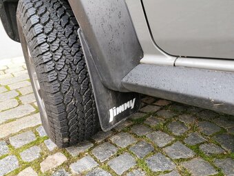Suzuki Jimny - zástěrky, lapače nečistot - 4