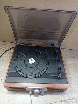 Gramofon Roadstar TTR-8631, plně funkční, pěkný stav - 4