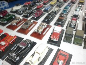 Modely autíček 65 kusů od 200 až400 kč - 4
