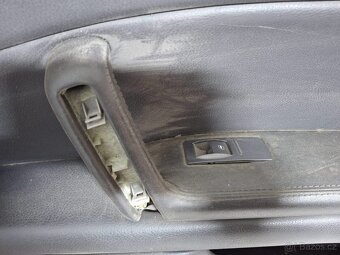 Obložení dveří VW Phaeton - 4