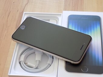 APPLE iPhone SE 2022 128GB White - ZÁRUKA - TOP STAV - 4