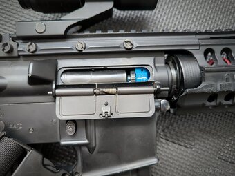 Aimtop M4 airsoft zbraň, příslušenství, kufr, baterky... - 4