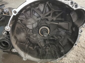Volvo S60 - 4