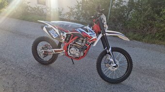 Pitbike MRM 300ccm EXT 21/18 červená, sedlo 94cm. - 4