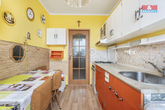 Prodej bytu 3+1 v Praze - Troja, ul. Krosenská, 75 m² - 4