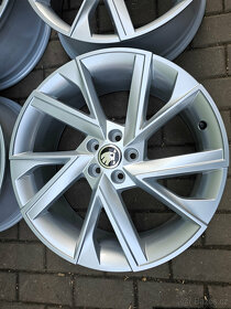 ALU kola Škoda 5x100 Kamiq Scala R18 ET39 7J VEGA nové - 4
