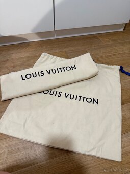 Prodám úžasné kozačky Louis Vuitton - 4