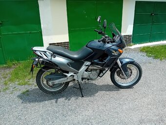 Aprilia Pegaso - 4