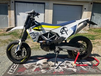 Husqvarna 701 - 4