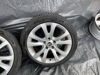 Celá ALU kola ŠKODA s pneu MICHELIN ALPIN 5 - 4