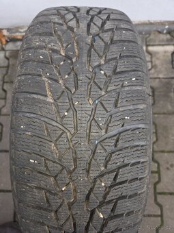 Sada zimních pneu NOKIAN R17 s orig. ALU disky Škoda Karoq - 4