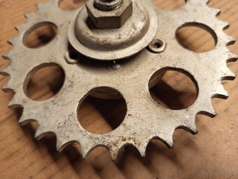 Stadion Jawetta Jaweta rozeta - 4