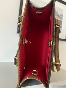 Kabelka Louis Vuitton Onthe Go, PM velikost - 4