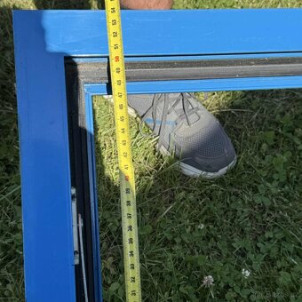 Zahradní, garážové okno - 4