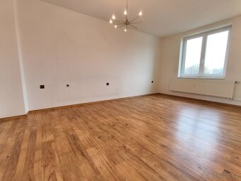 Pronájem bytu 2+kk Dr. Václava Peška, Chrudim - 4