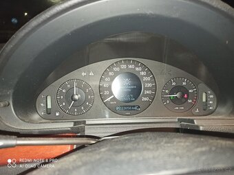Mercedes E320 CDI 4x4 1 Majtel koupeno v CR - 4