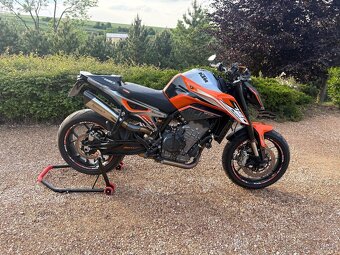 KTM Duke 790 - 4