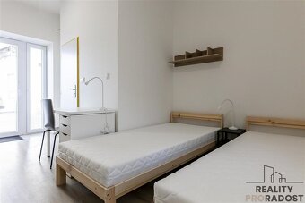 Podnájem mezonetového bytu 1+kk, 20,75m2, ulice Václavská, B - 4