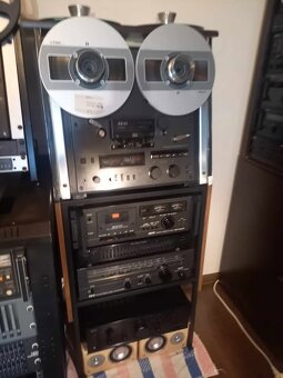 RACK-SESTAVA-AKAI,se vvzácným,magnetofnem,AKAI-GX-620 v,čern - 4
