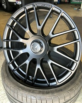 Originální 19palcová kovaná kola Mercedes AMG kompletní kolo - 4