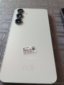 Galaxy S25 - 4