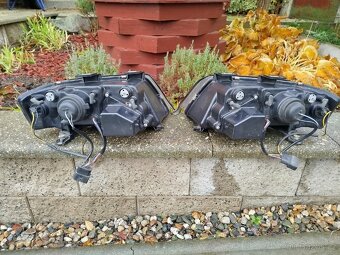 Prodám přední světla Audi A6 C5 - 4