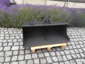 Svahová naklápěcí lžíce s rovnacím břitem - 4