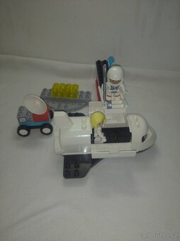 Lego duplo 10944 Mise raketoplánu - 4