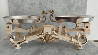 Dvoumiskové staré 5kg váhy za 1880,- - 4