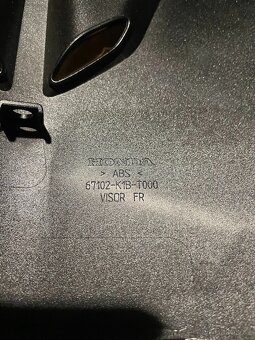 Kryt předního plexi Honda Forza 125/350 - 4