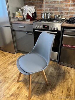 Skandinávské židle - 4