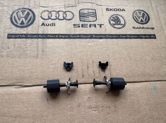 ROLOVACI KOLECKA NA MULTIFUNKCNI VOLANT - 4