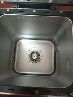 Domácí pekárna Philco - 4